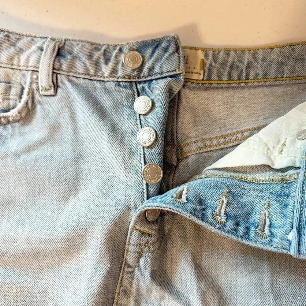We The Free People Breezy Button Fly Mini Distressed Denim Skirt Size 28 Light